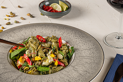 Vegan spinazie pasta met tatsoi